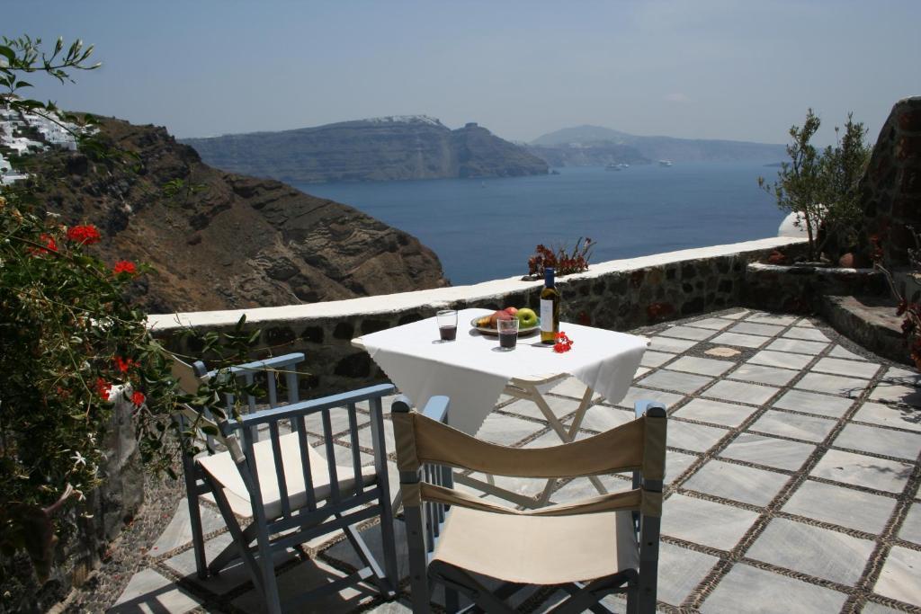 Ferienwohnung Lava Oia'S Zimmer foto