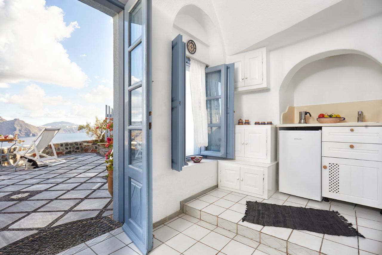 Ferienwohnung Lava Oia'S Exterior foto